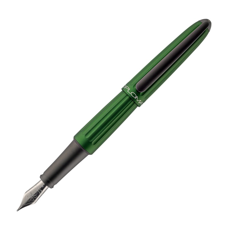 Diplomat Aero Fountain Pen in Green