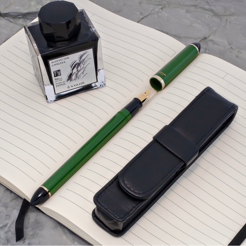 Sailor Compass Fude De Mannen Calligraphy Fountain Pen in Dark Green - 55 Degree Fude