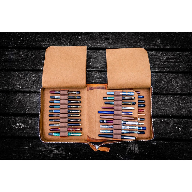 Galen Leather Pen Case Zippered 40 Slots in Crazy Horse Brown