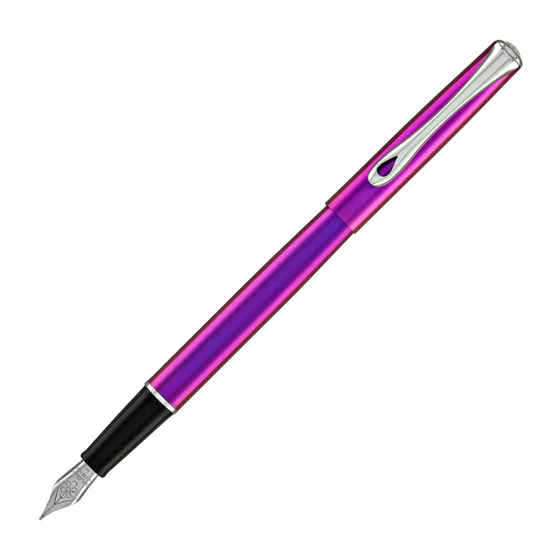 Diplomat Traveller Fountain Pen in Funky Fuchsia