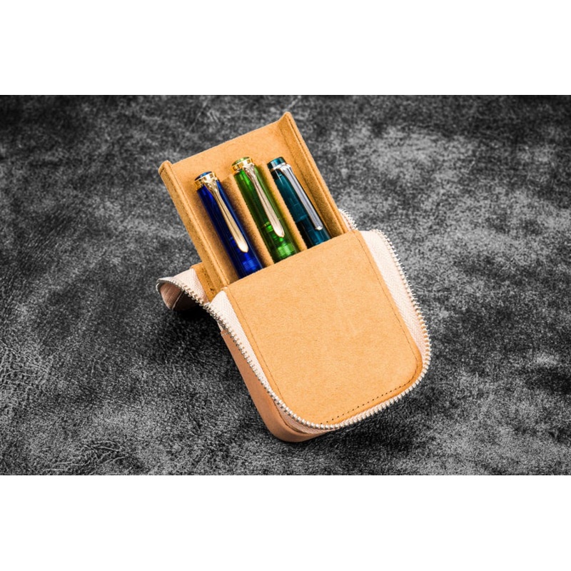Galen Leather Zippered Magnum Opus Hard 3 Slots Pen Case in Undyed Leather