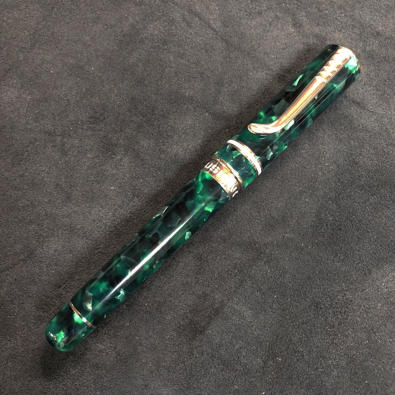 Delta Limited Edition Fusion Golf Fountain Pen