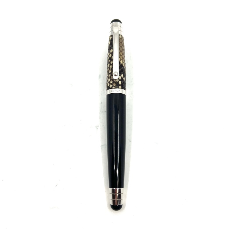 Signum (Italy) Nova Python - Black/Beige/Ivory Python Skin Fountain Pen