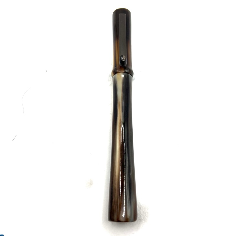 Taccia Savanna Buffalo Horn Fountain Pen - Broad Gold-Plated Nib