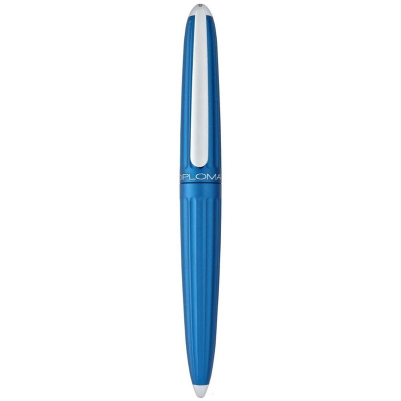 DIPLOMAT, Fountain Pen - AERO BLUE.