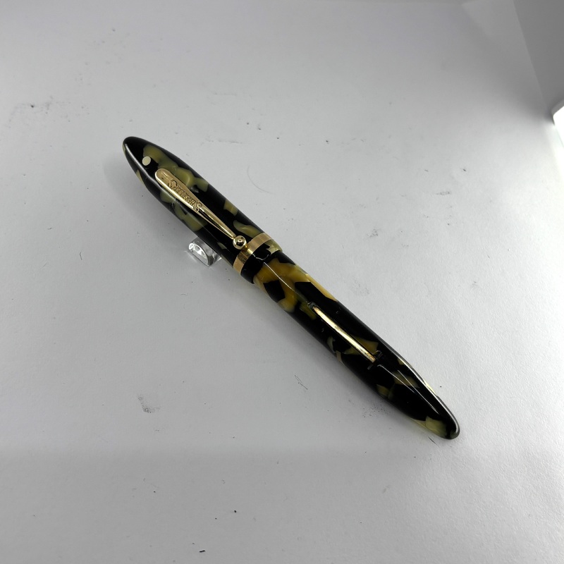 Sheaffer Balance Oversize Black and Pearl circa 1935