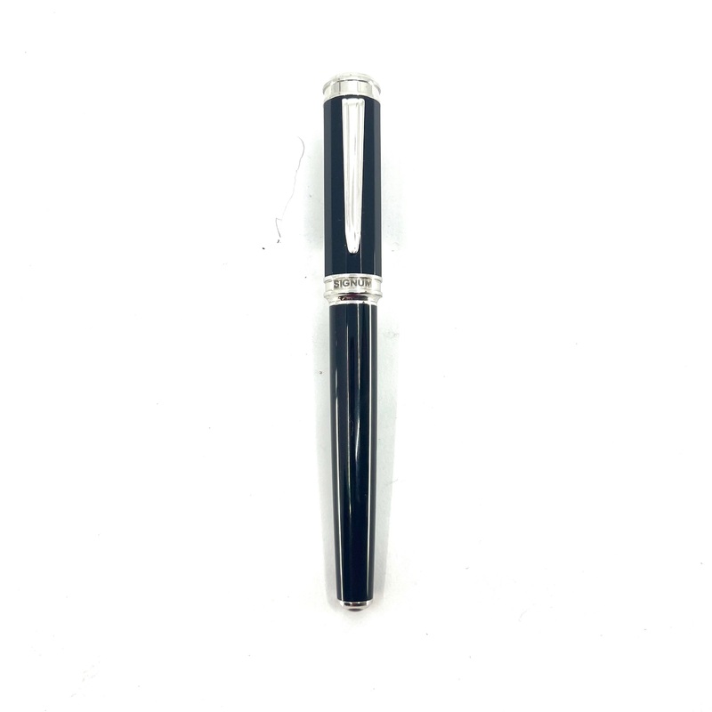 Signum (Italy) Black Facetted Fountain Pen  - Broad 18kt Gold Nib