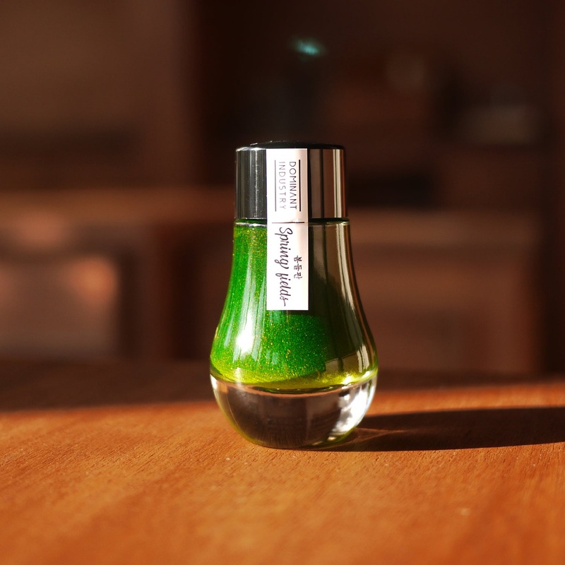 DOMINANT, Ink Bottle - Pearl SPRING FIELDS 25ml.