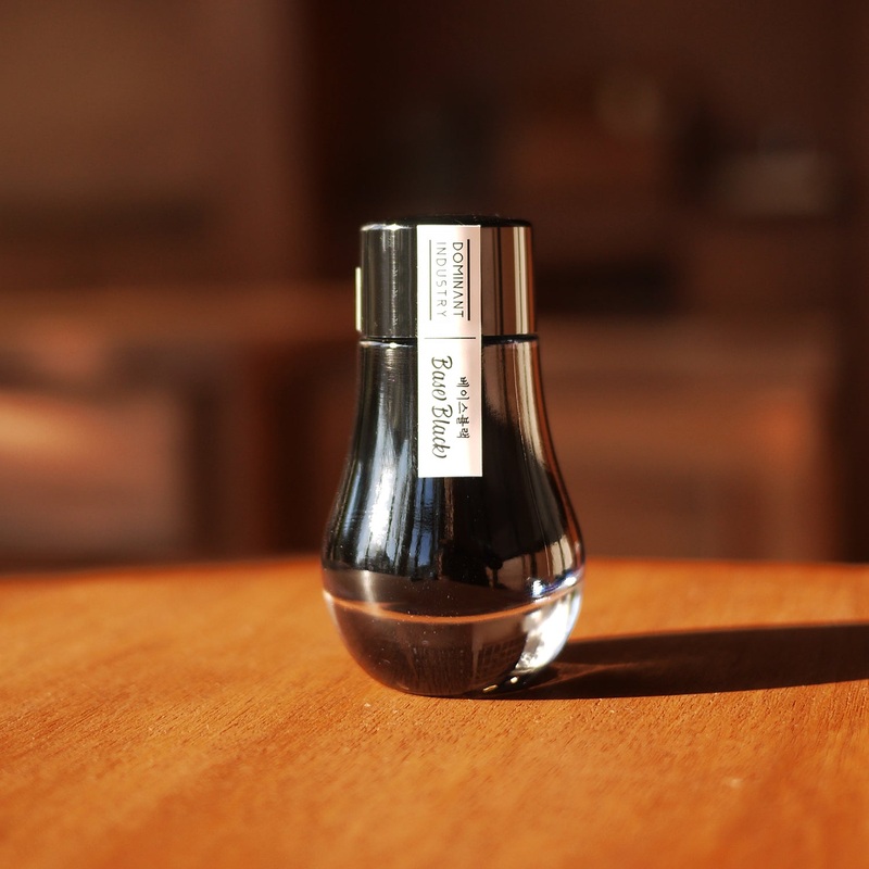 DOMINANT, Ink Bottle - Standard BASE BLACK 25ml.