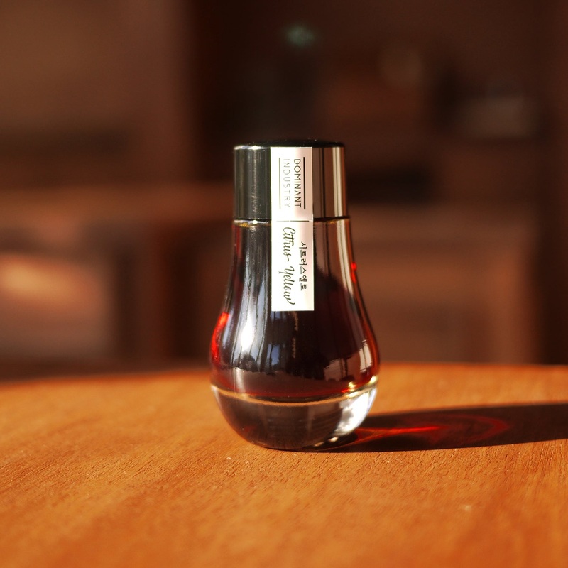 DOMINANT, Ink Bottle - Standard CITRUS YELLOW 25ml.