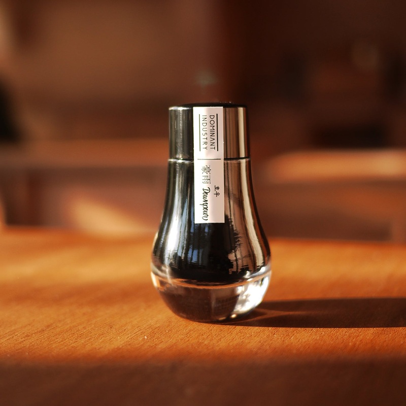 DOMINANT, Ink Bottle - Standard DOWNPOUR 25ml.
