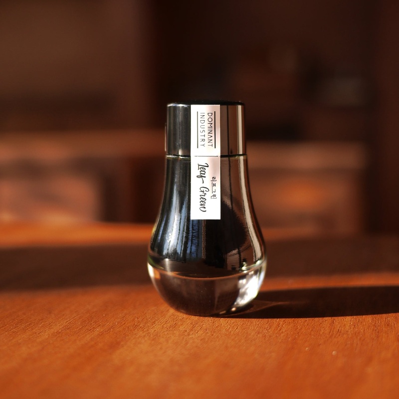 DOMINANT, Ink Bottle - Standard LEAF GREEN 25ml.