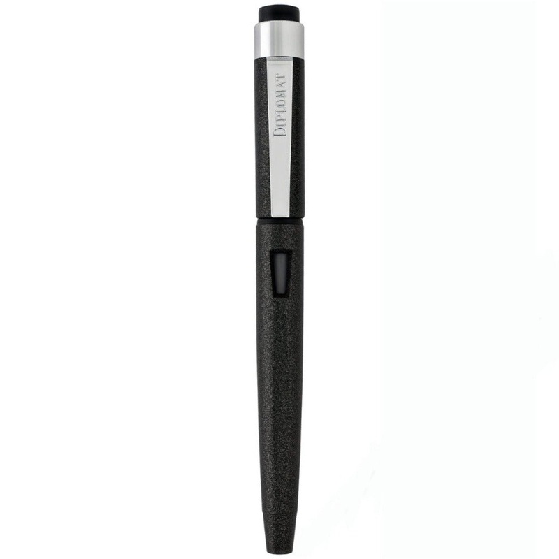 DIPLOMAT, Fountain Pen - MAGNUM SOFT TOUCH BLACK.
